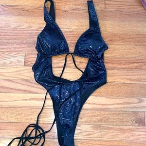 One piece bathing suit